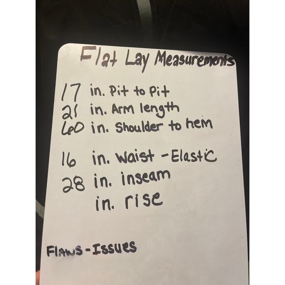 Lulu’s Rayon Jumpsuit NWT Black V Neck Elastic Ankle Womens Small Cut Out Sleeve - Picture 11 of 12